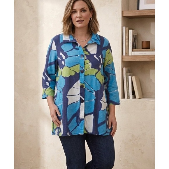 Yushi Tops - Yushi XL Blue Green Butterfly Wing Print Button Up Tunic Blouse Wired Collar Art